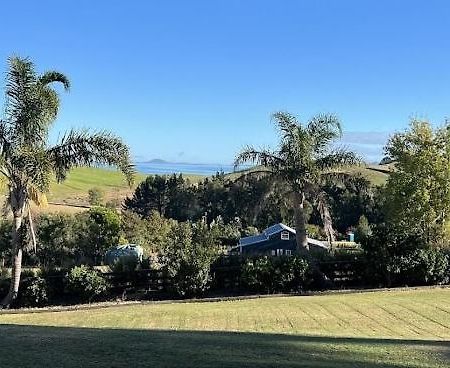 Taipa Views Bed & Breakfast Kaitaia Eksteriør billede